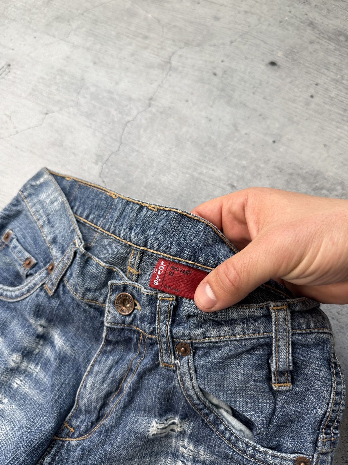 Levi's Y2K Skull Cross Bones Levi’s Engineered Jeans Grunge Size US 26 / EU 42 - 11 Thumbnail