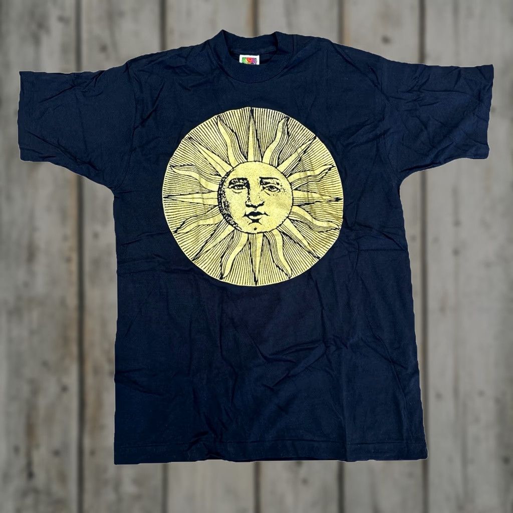 Fruit Of The Loom VINTAGE 90s Celestial Sun Graphic T-Shirt Medium Spacecore Boho Unisex Short Sleeve Cotton USA MADE Single Stitch Mens M Black Shirt Size US M / EU 48-50 / 2 - 1 Thumbnail