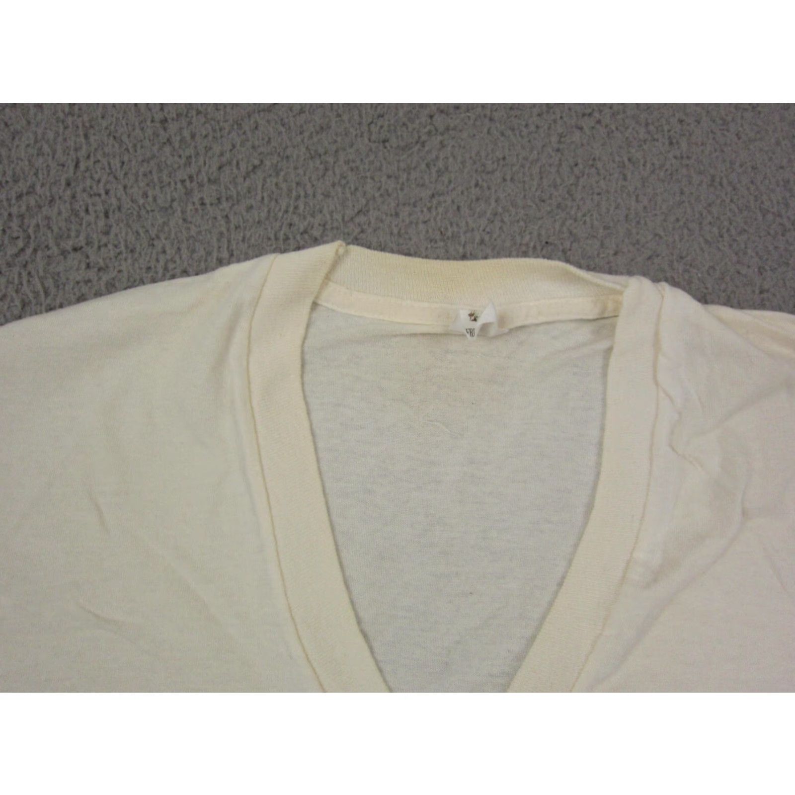 Fruit Of The Loom VINTAGE Fruit of the Loom Shirt Mens L White 1980s Jersey Cotton T-Shirt Short Sleeve V-Neck 70s Made in USA Mens Size US L / EU 52-54 / 3 - 4 Thumbnail