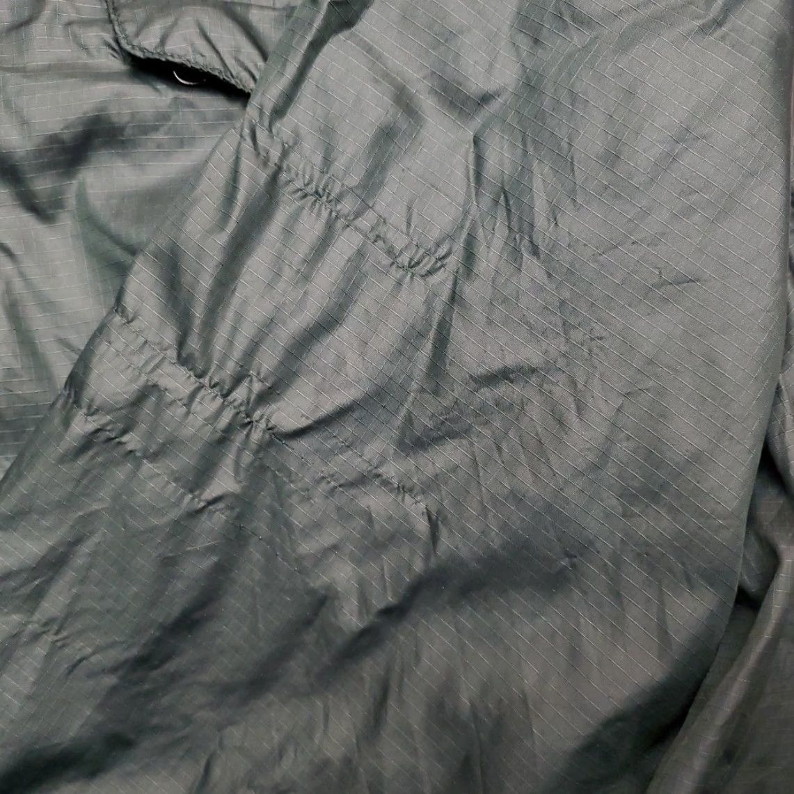 Vintage VINTAGE LL Bean Jacket Mens L Green 100% Nylon Lightweight Ripstop Windbreaker Outdoors Windbreaker Jacket Mens L Green Nylon Ripstop Casual Outdoors Size US L / EU 52-54 / 3 - 4 Thumbnail