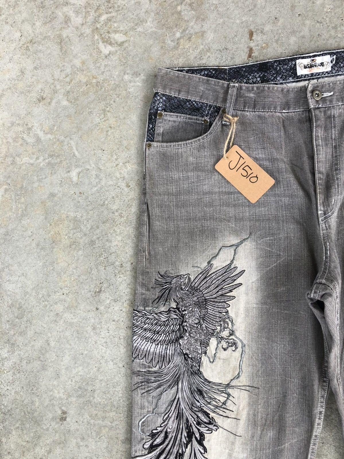 Karakuri Tamashii Karakuri Tamashii Embroidered Jeans Distressed Size US 38 / EU 54 - 4 Thumbnail