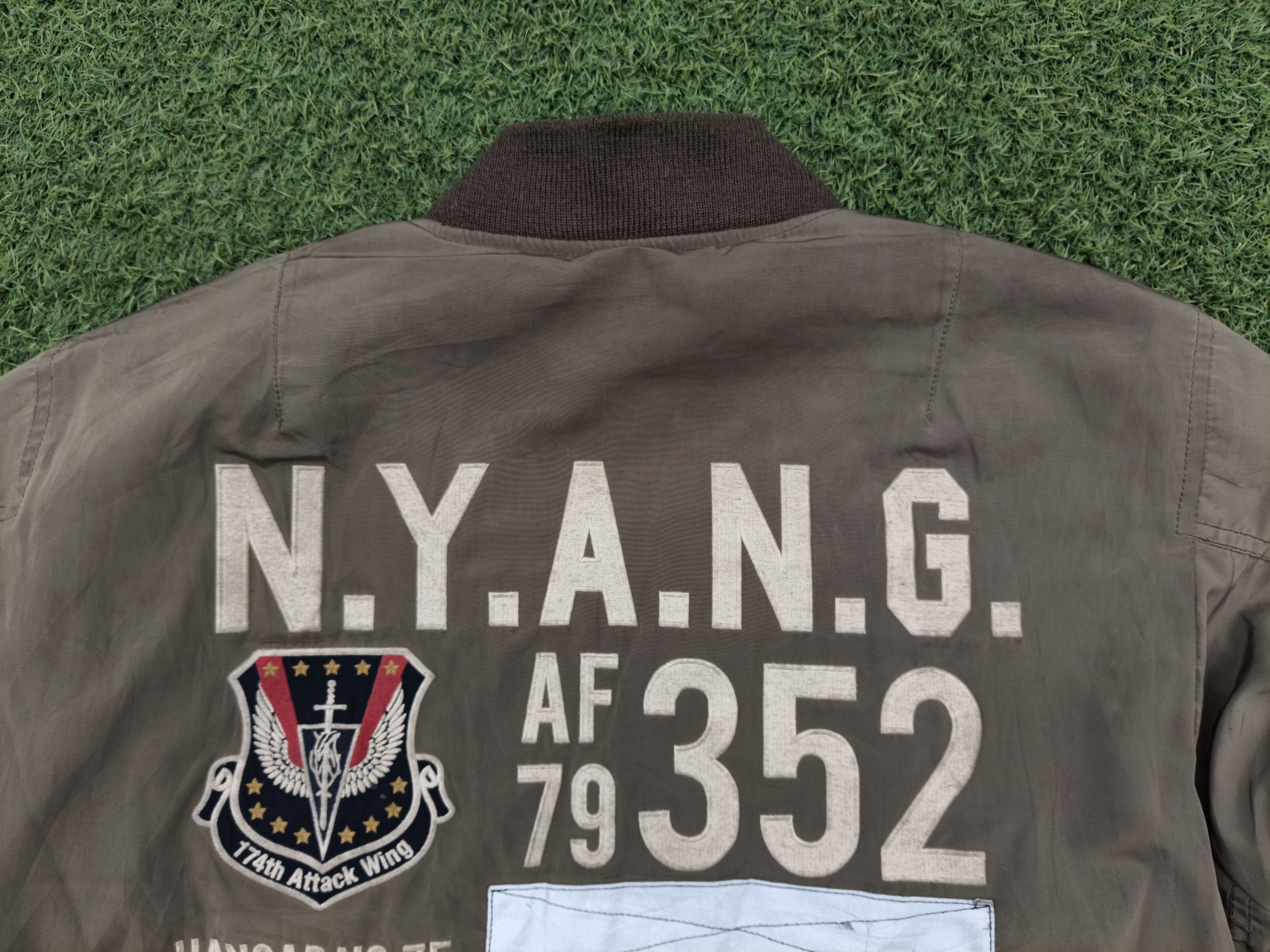 Avirex Avirex NYANG US Air Force Distressed Bomber Jacket Size US XXL / EU 58 / 5 - 20 Thumbnail