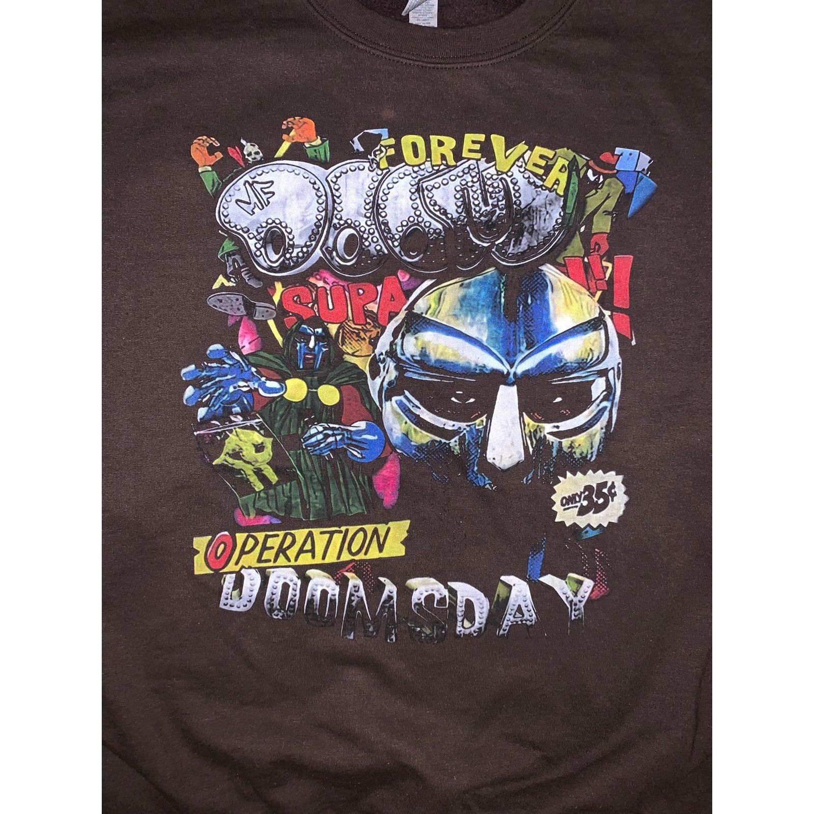 Band Tees × Rap Tees MF DOOM Operation Doomsday Crewneck Sweatshirt Brown 2XL Rap Size US XXL / EU 58 / 5 - 1 Thumbnail