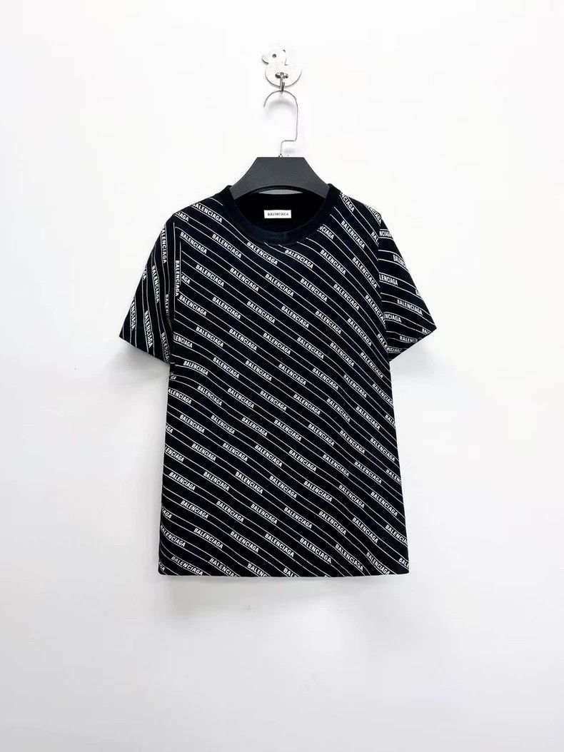 Balenciaga Balenciaga Black barrage full of letters logo short sleeve Size US XS / EU 42 / 0 - 1 Thumbnail