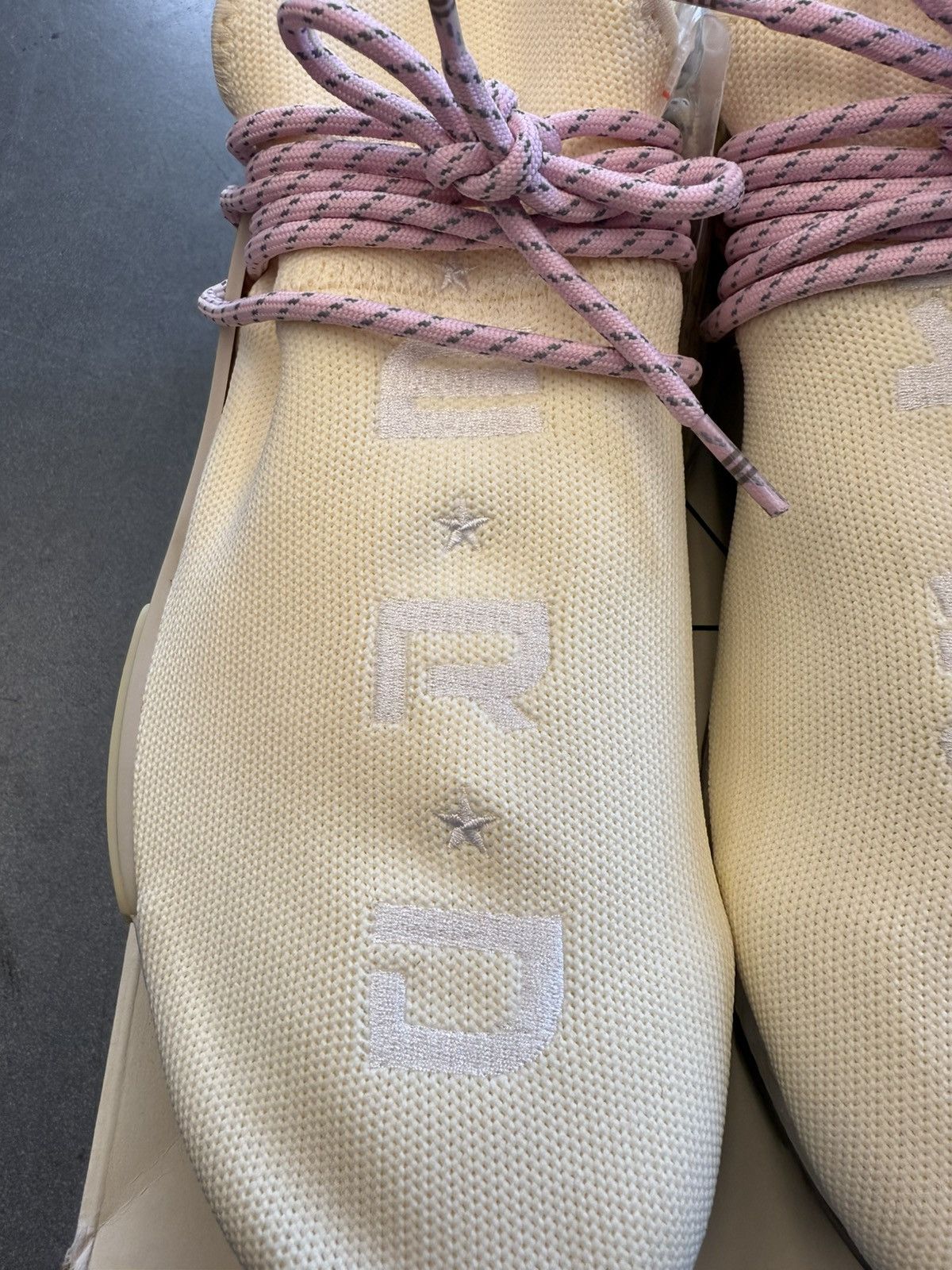 Adidas × Pharrell 2018 Adidas NMD Hu Pharrell Nerd Cream EE8102 Size US 11 / EU 44 - 12 Thumbnail