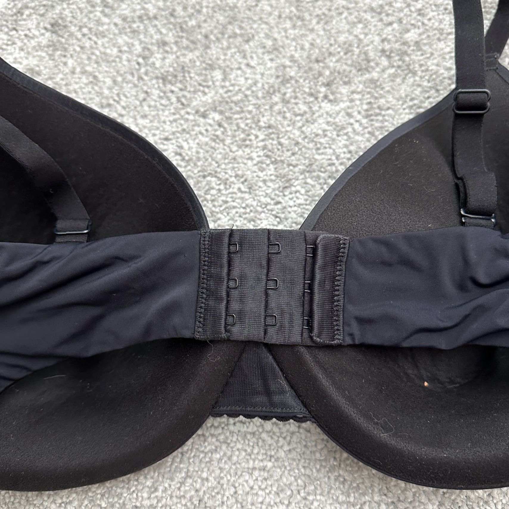 Hanes Hanes Push Up Bra Women's 38DD Black Nylon Underwire Adjustable Strap Padded Size ONE SIZE - 6 Thumbnail