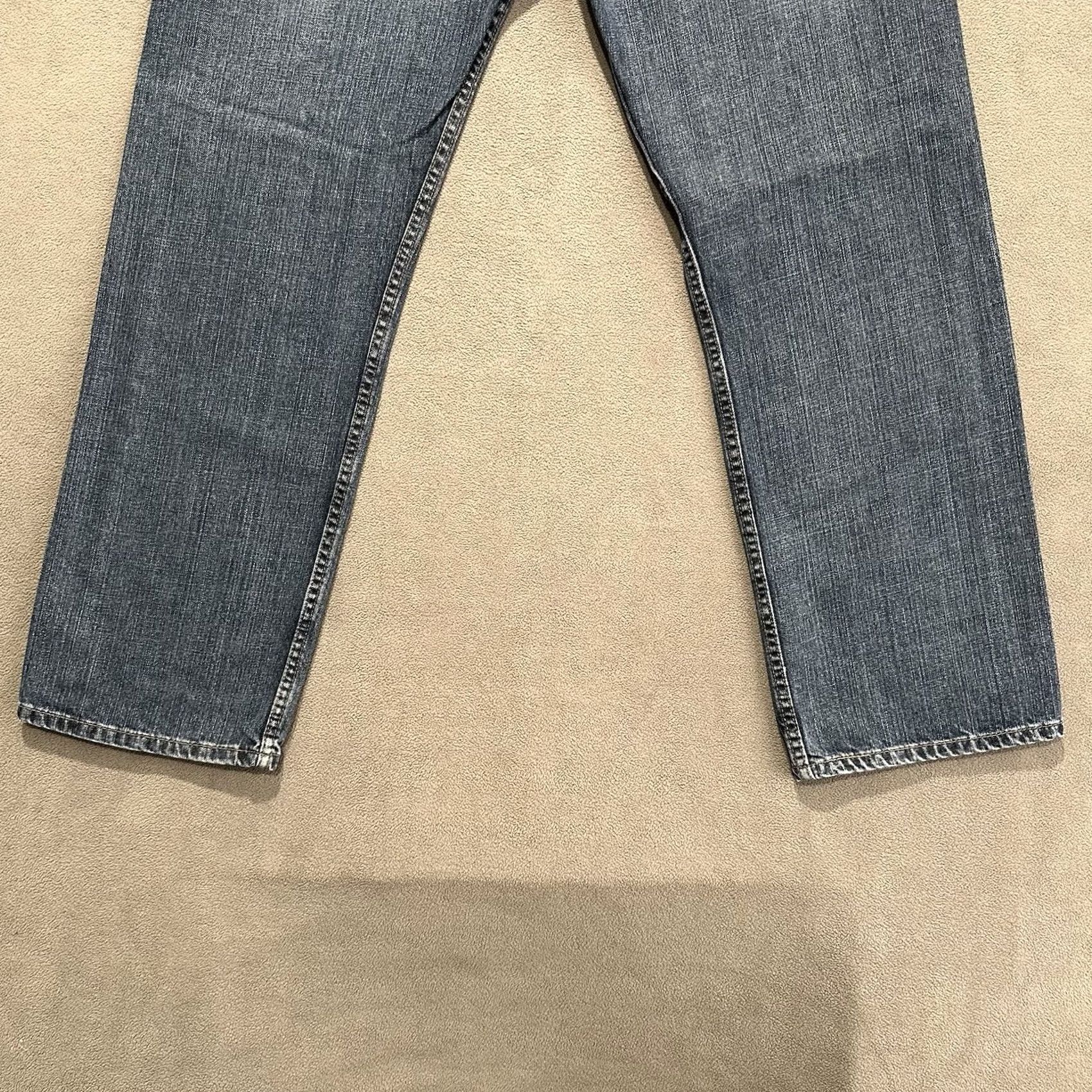 Levi's Levi Jeans 569 Loose Straight Mens 34x32 (Fits 35x30) Blue Medium Wash Faded EUC Size US 33 - 6 Thumbnail