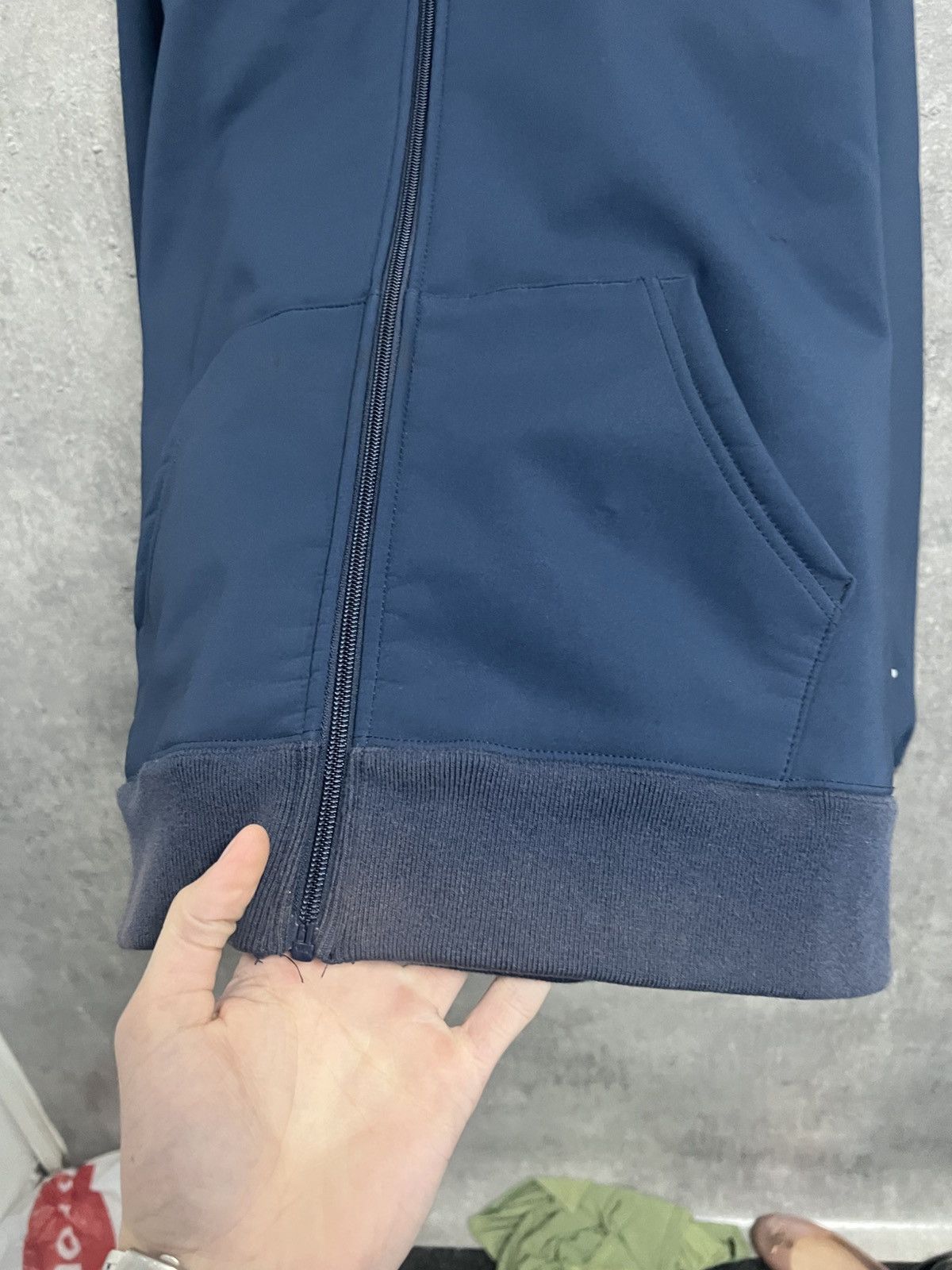 Supreme Supreme WINDSTOPPER Zip Up Hooded Sweatshirt Size US M / EU 48-50 / 2 - 6 Thumbnail
