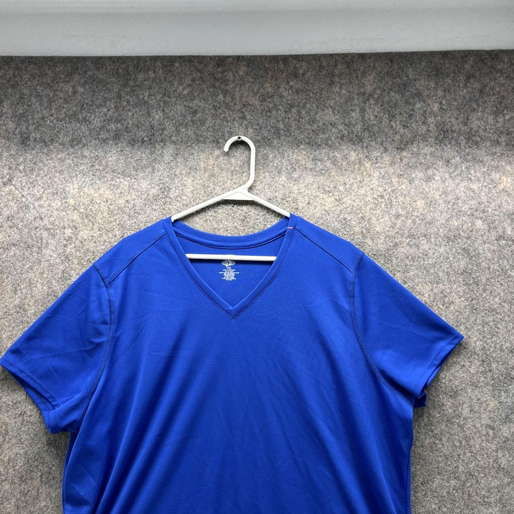 Vintage Reel Legends Shirt Men XXL Adult Blue Athletic Fit Training V Neck Polyester Size US XXL / EU 58 / 5 - 2 Thumbnail