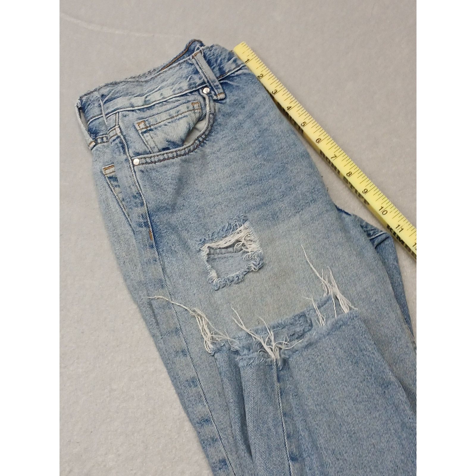 Forever 21 Forever 21 (24) Rugged Relaxed High Ankle Blue Denim Jeans Size 24" / US 00 / IT 34 - 3 Thumbnail