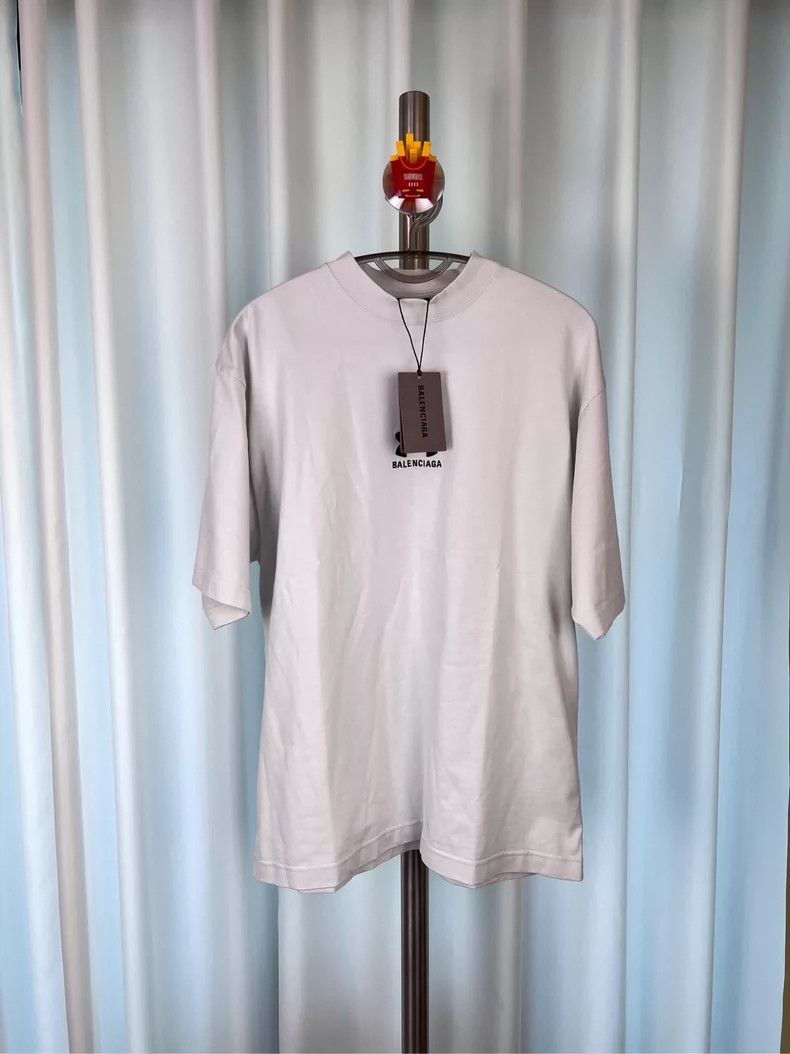 Balenciaga Balenciaga x Under Armour White Short Sleeve - dmc Size US XS / EU 42 / 0 - 1 Thumbnail