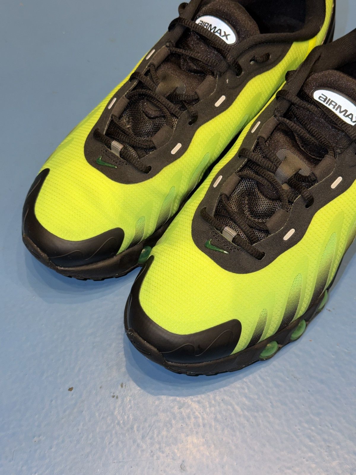 Nike Nike Air Max DN8 "AMday" Shoes Size US 9 / EU 42 - 2 Thumbnail