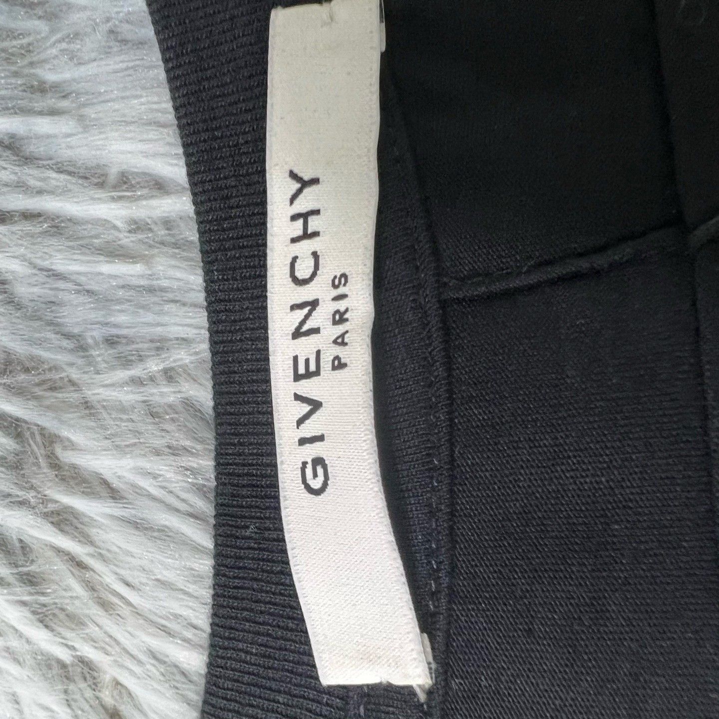 Givenchy Givenchy Short Sleeve T-shirt XL Size US XL / EU 56 / 4 - 3 Thumbnail