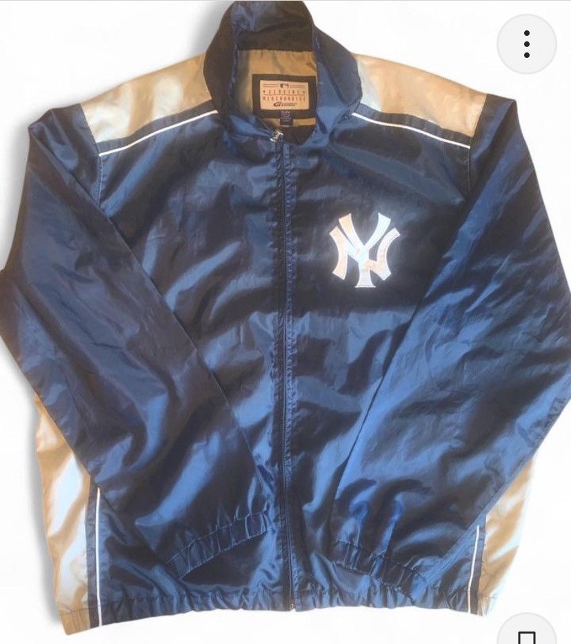 G-III × MLB × Vintage Vintage New York Yankees Blue and White windbreaker Size US XL / EU 56 / 4 - 1 Thumbnail