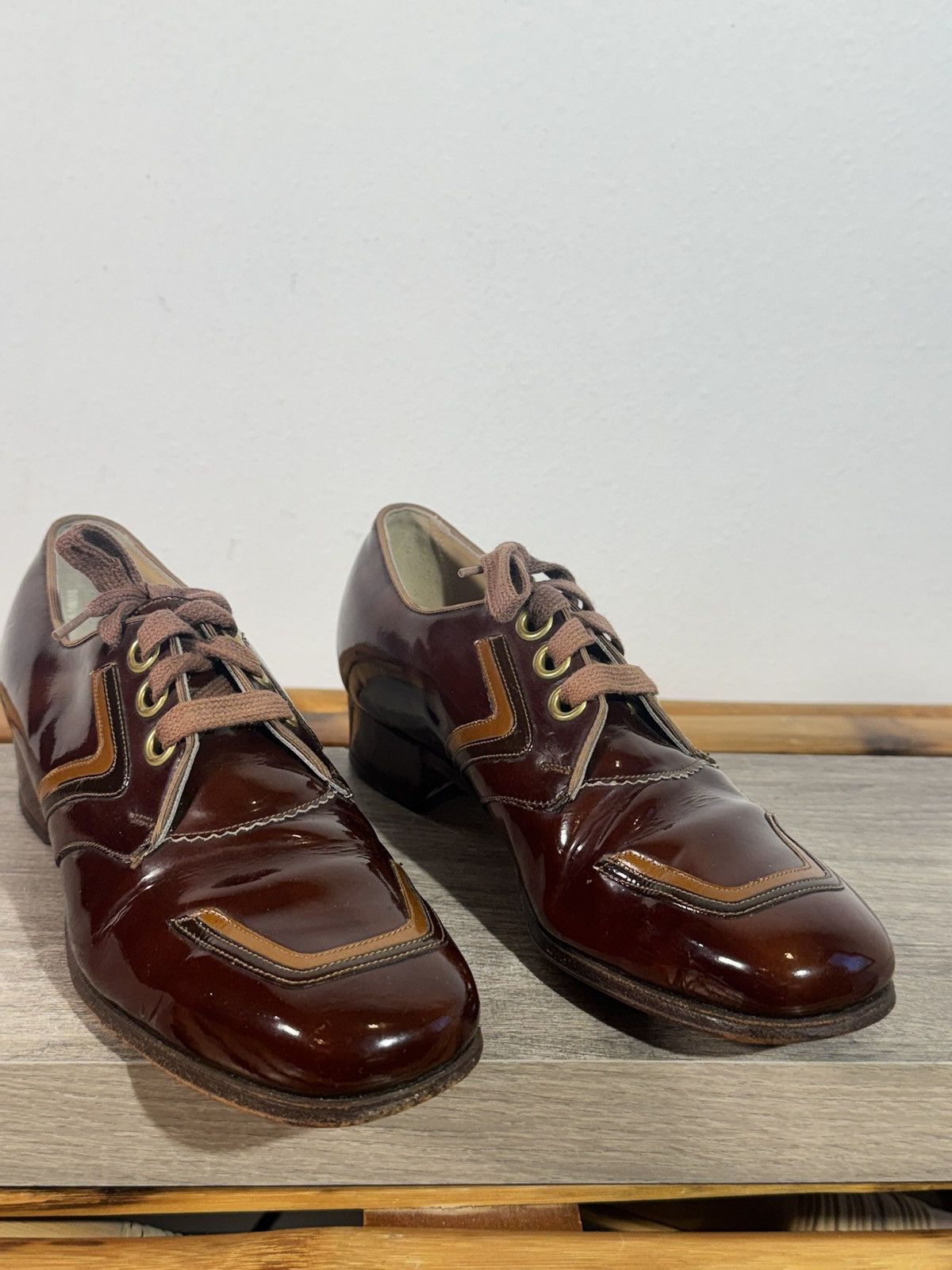 Other Vintage 70s Alden Women’s Patent Leather Shoes Size 6.5 C Size US 6.5 / IT 36.5 - 1 Thumbnail