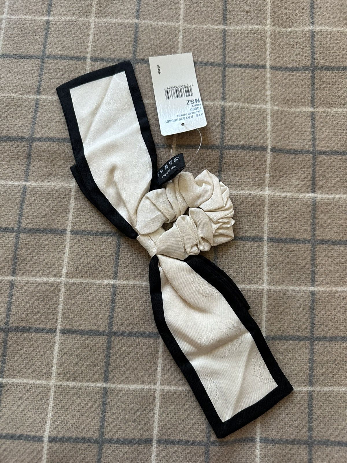 Chanel Chanel bow hair tie Size ONE SIZE - 7 Thumbnail