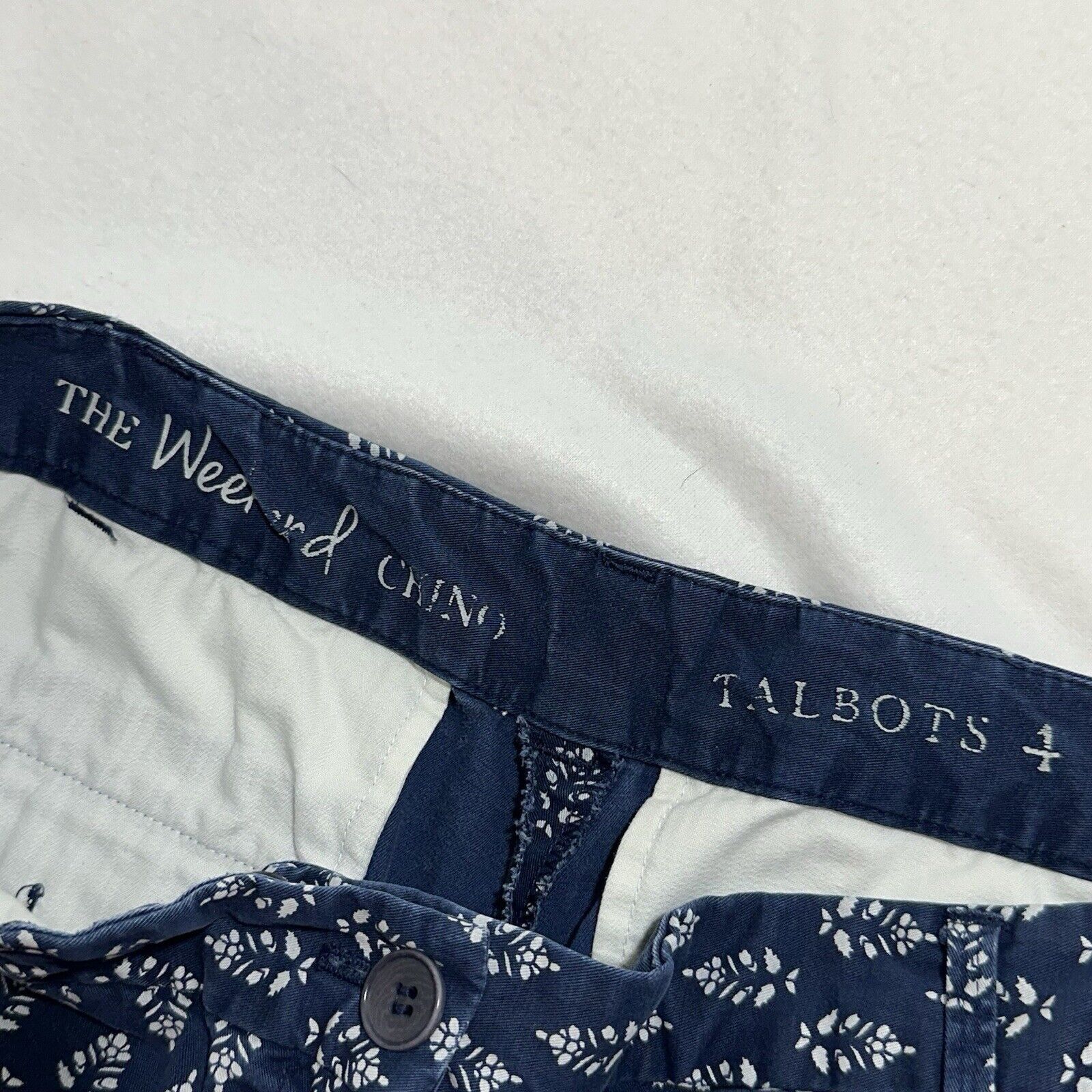 Other Talbots 4 Weekend Chino Ankle Pants Floral Navy 29" Inseam Size 27" / US 4 / IT 40 - 4 Thumbnail