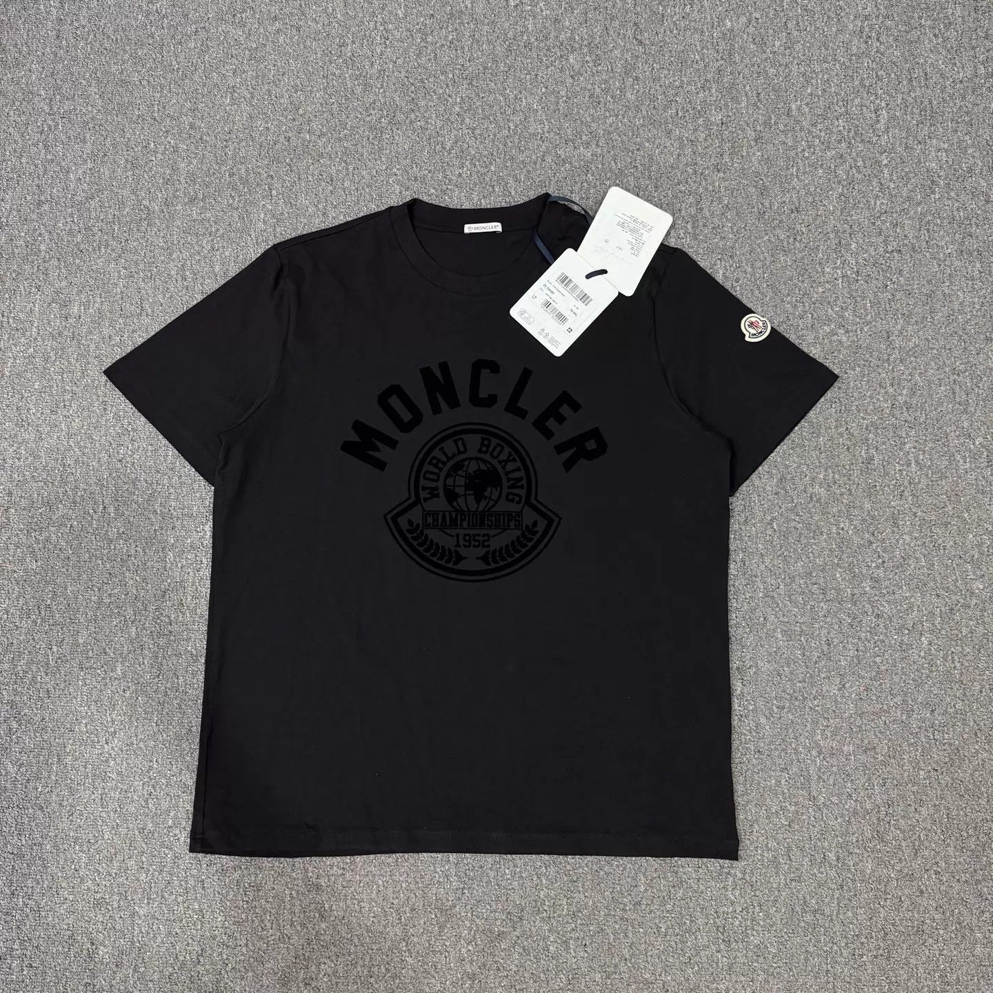 Moncler Black Short Sleeve Graphic Tee Size US XXL / EU 58 / 5 - 1 Thumbnail