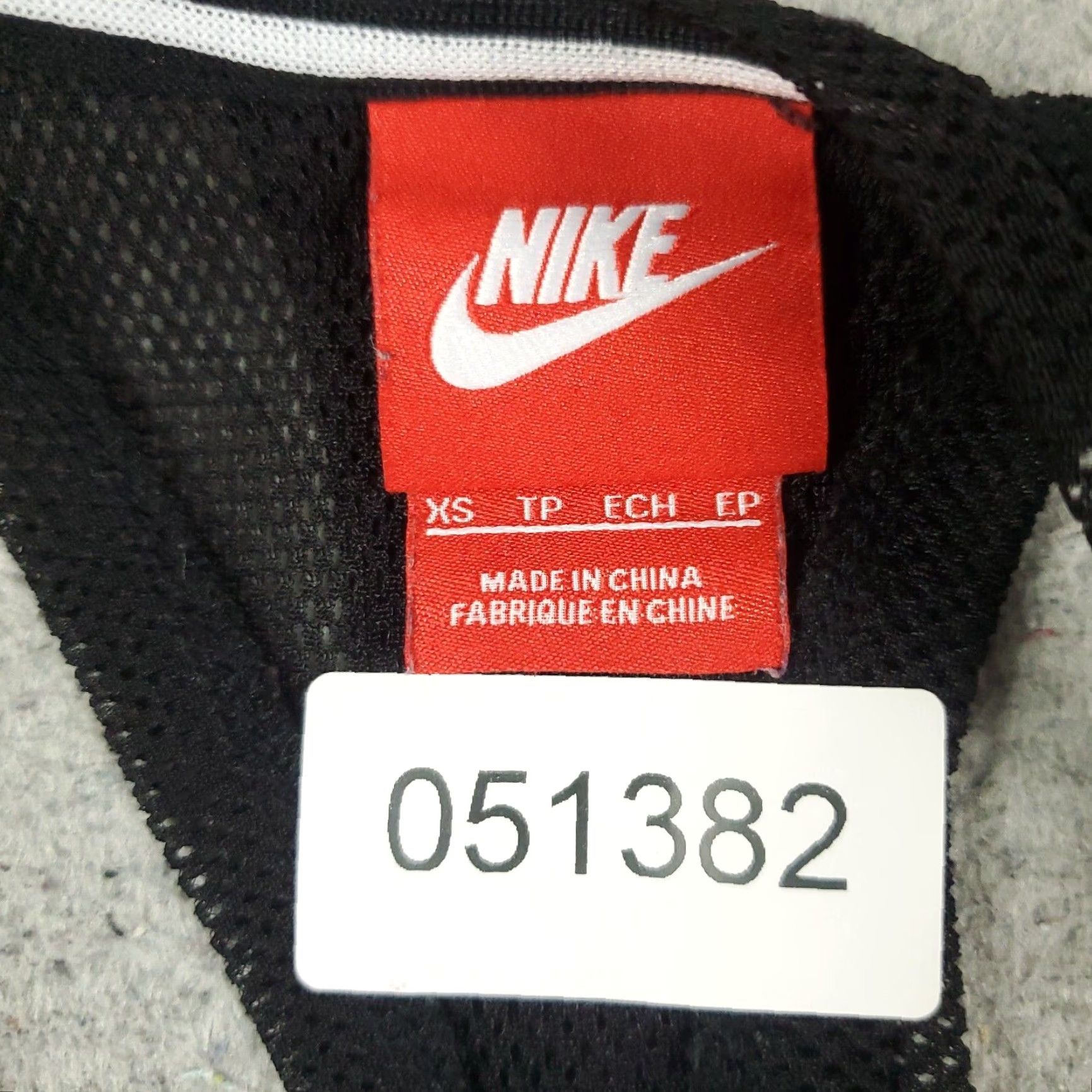 Nike Nike Tank Shirt Womens XS Purple Swoosh Dri Fit Active Running Shirt Size XS / US 0-2 / IT 36-38 - 6 Thumbnail