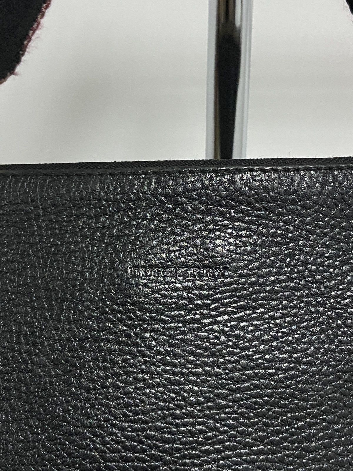 Burberry × Vintage Burberry Small Logo Vintage Leather Bag Luxury Size ONE SIZE - 2 Thumbnail