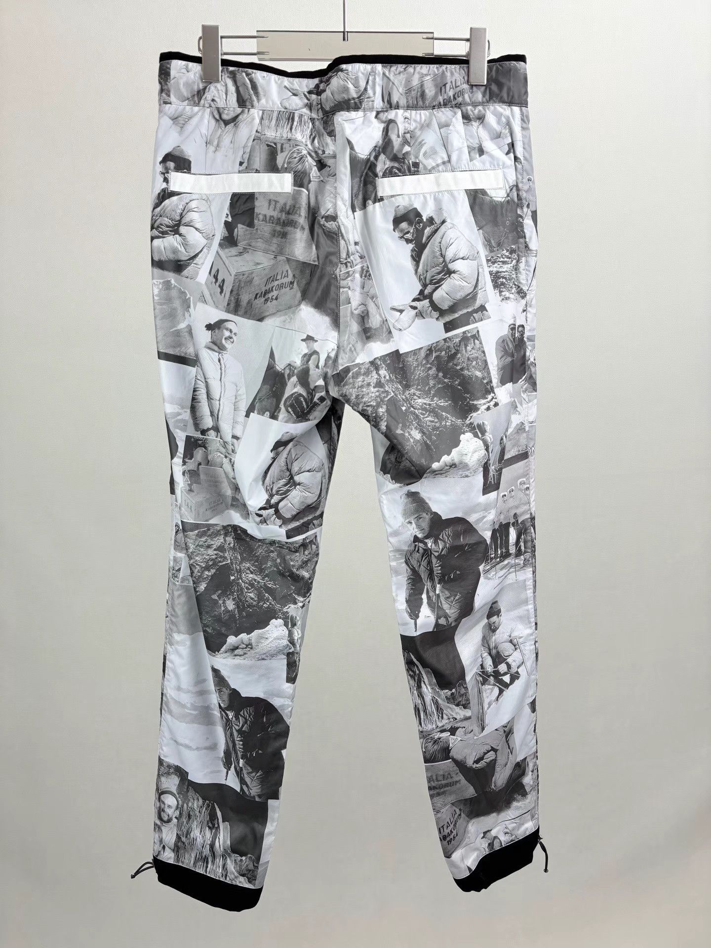 Moncler MONCLER Figure Print Long Pants Size US 32 / EU 48 - 2 Thumbnail