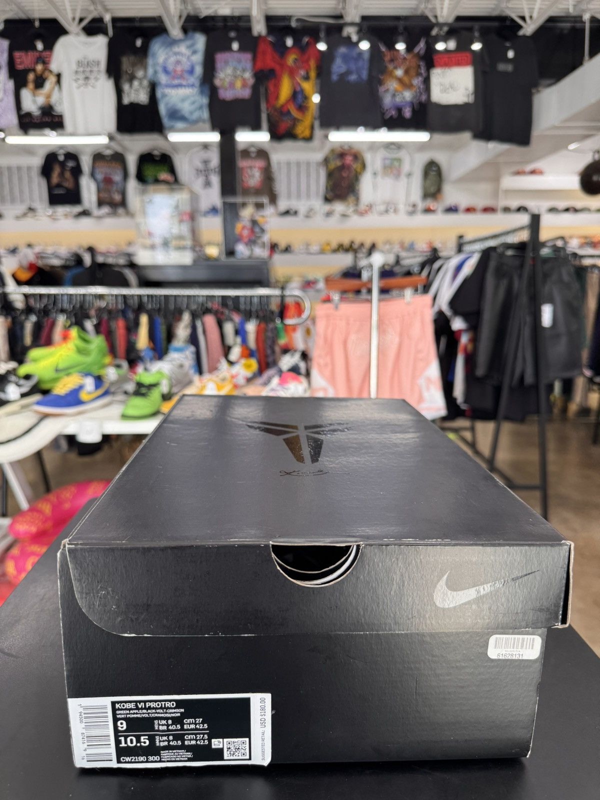 Nike Nike Kobe 6 Protro Grinch Size 9 (2020) Size US 9 / EU 42 - 13 Thumbnail