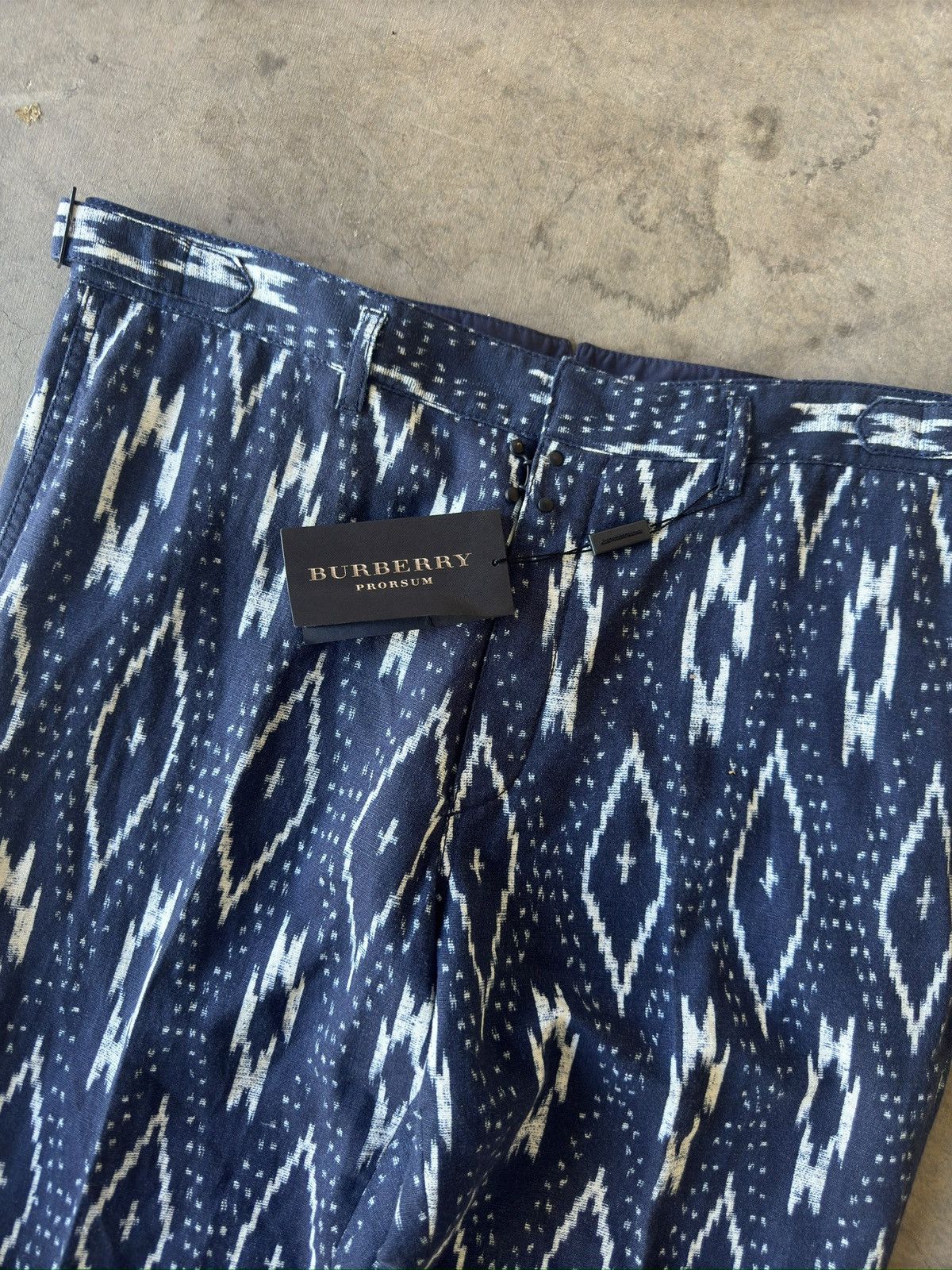Burberry SS 2012 Burberry NWT Indigo White Ikat Tri Blend Pants Size US 36 / EU 52 - 3 Thumbnail