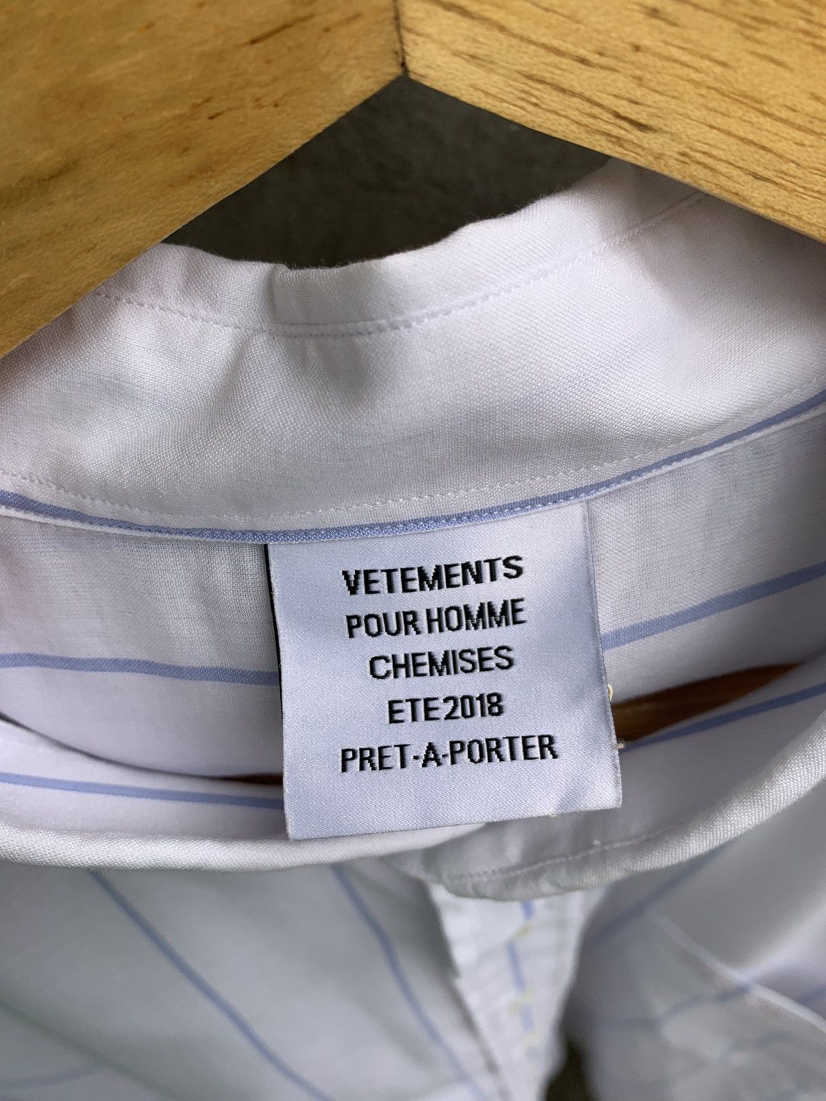 Vetements SS18 Patch - Pocket Striped Cotton Shirt In White Strip Size US S / EU 44-46 / 1 - 10 Thumbnail