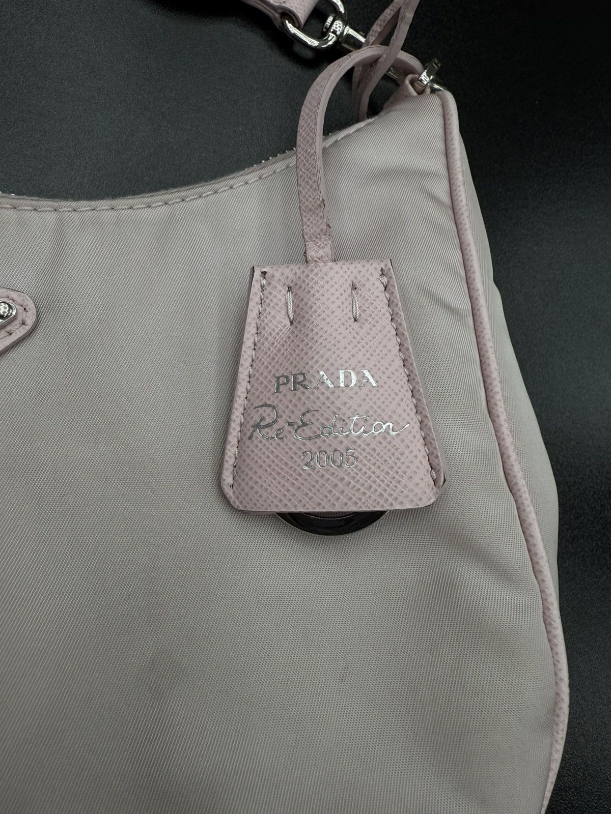 Prada Prada Re-Edition 2005 shoulder bag in pink Size ONE SIZE - 12 Thumbnail