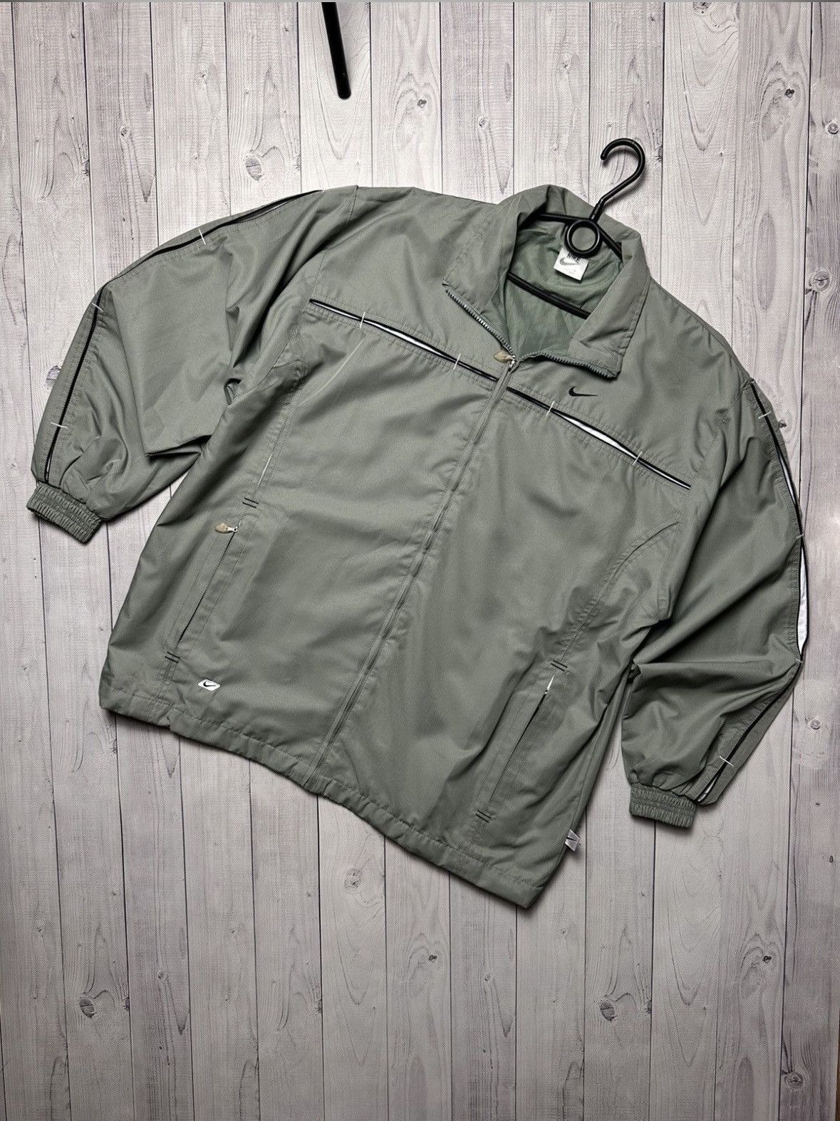 Nike × Vintage Vintage Nike track suit logo green rare size L drill pants Size US L / EU 52-54 / 3 - 3 Thumbnail
