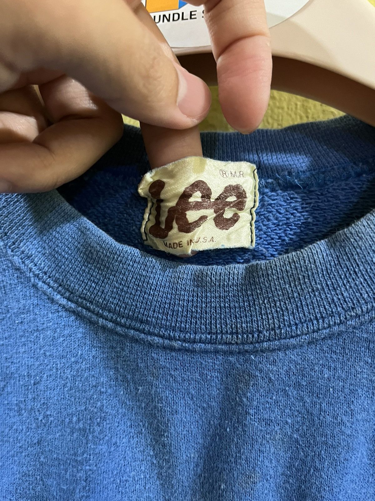 Lee vintage Lee plain blue crewneck sweatshirt Size US M / EU 48-50 / 2 - 5 Thumbnail