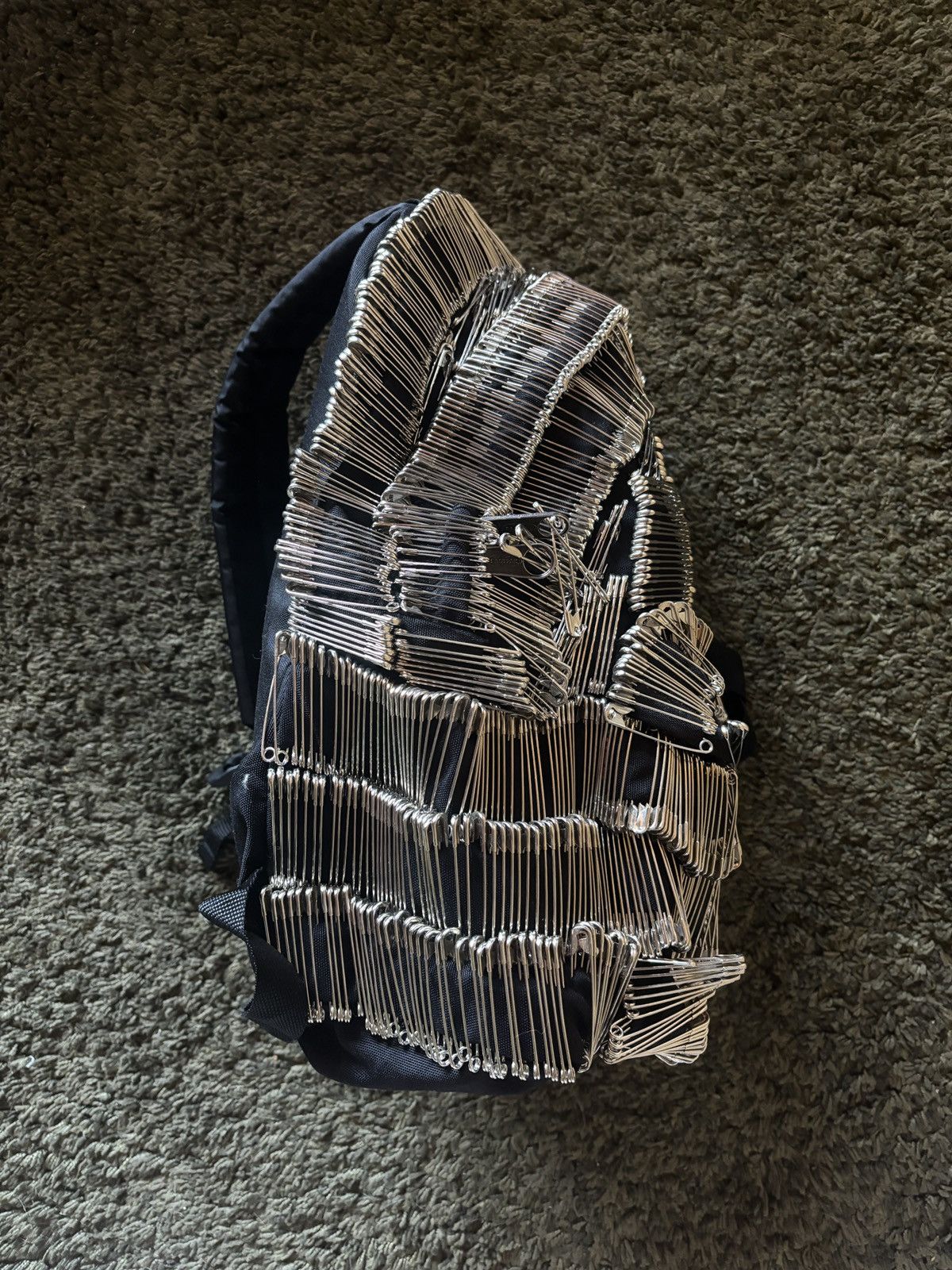 Eastpak SS2012 Eastpak Artist Studio 1 of 1 Safety Pin Backpack Size ONE SIZE - 3 Thumbnail