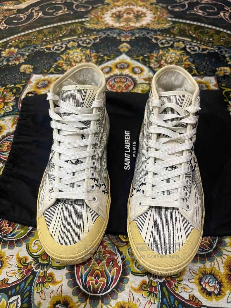 Saint Laurent Paris Saint Laurent Paris Canvas Embroidered Fist Glove Sneakers Size US 8 / EU 41 - 2 Thumbnail