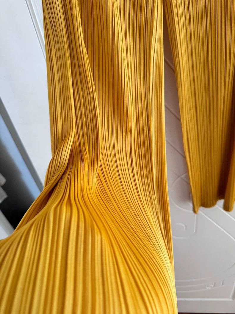 Issey Miyake issey miyake size:4 Yellow pleated pants Size 42" / US 20 - 2 Thumbnail
