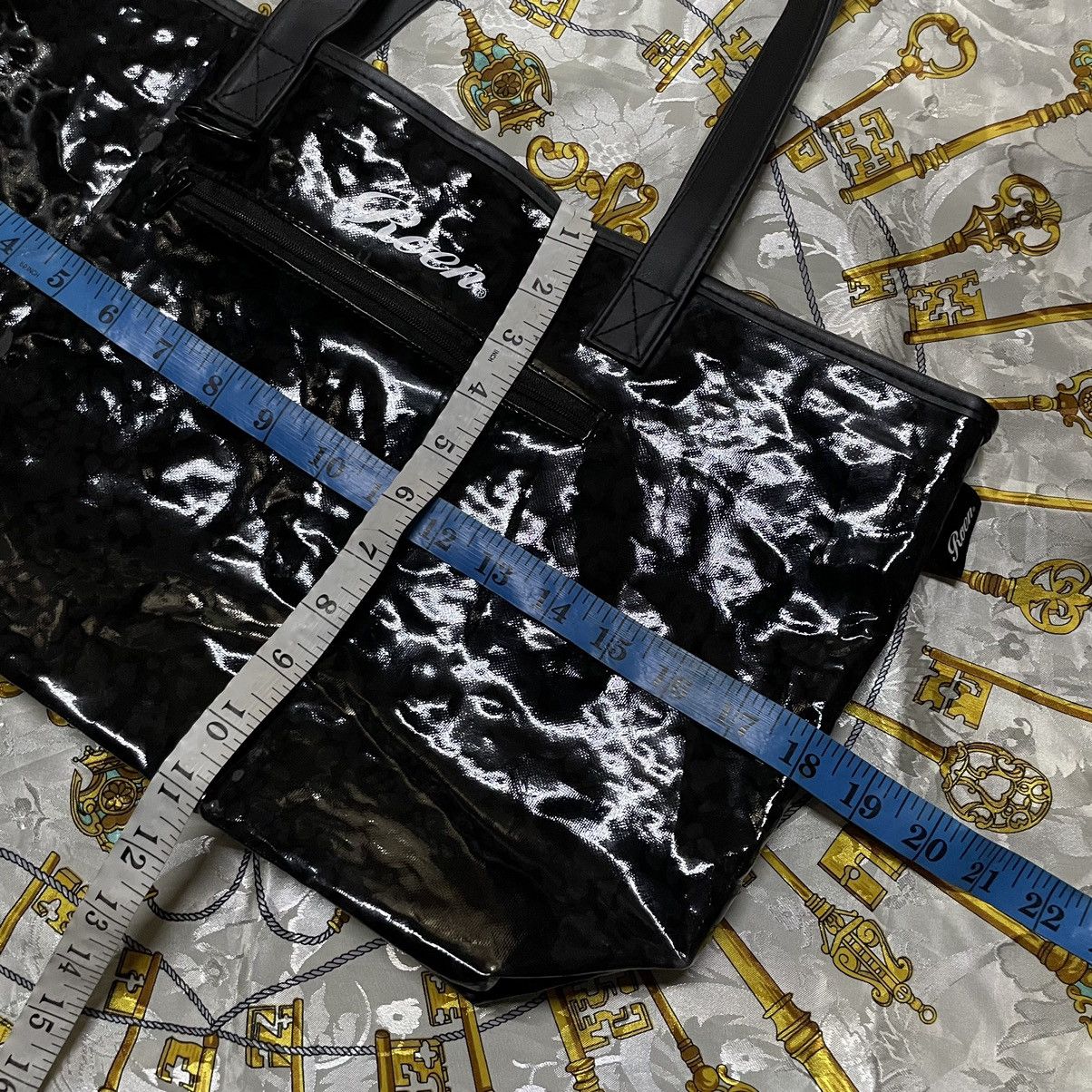 Mastermind Japan × Roen × roarguns ☠️ DOPE ☠️ - ROEN AOP CHEETAH PRINT SKULL ROCK TOTES BAG Size ONE SIZE - 8 Thumbnail