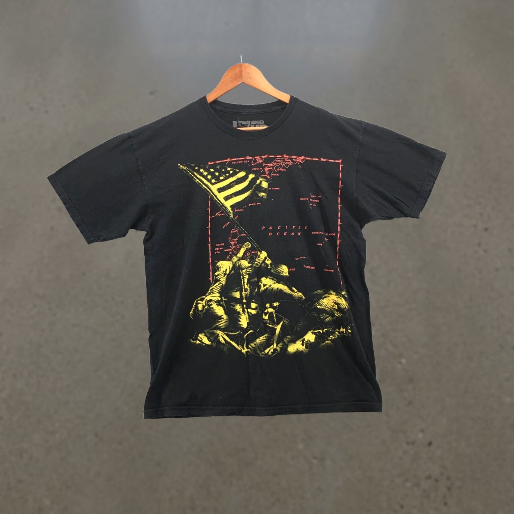 Vintage Ranger Up Tee Top Mens L Black Cotton Graphic Print Short Sleeve Casual Pullover Size US L / EU 52-54 / 3 - 1 Thumbnail