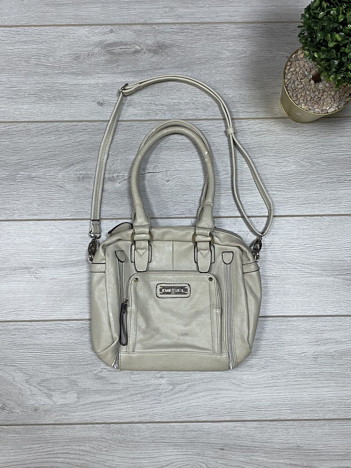 Diesel Leather Vintage Shoulder Bag in White, Women's