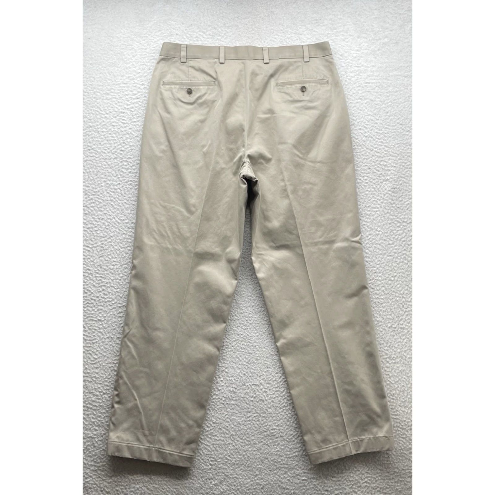 Brooks Brothers Brooks Brothers Chino Pants Mens 36x31 Hudson Light Weight Creased / Beige / Twill / Regular Fit / Flat Front / Button ZIP / Pants / Men Size US 36 / EU 52 - 5 Thumbnail