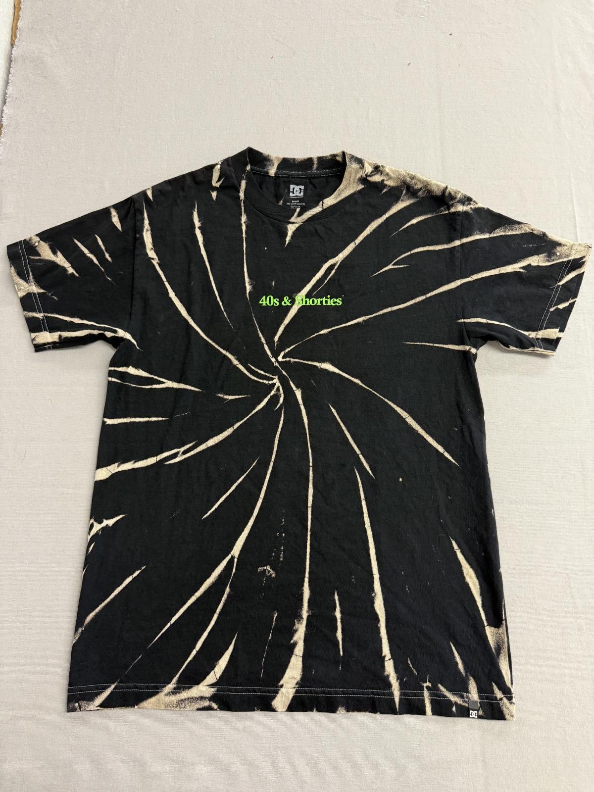 DC DC Shoes x 40s and Shorties Collab Trippy Tie Dye T-shirt M Size US M / EU 48-50 / 2 - 2 Thumbnail