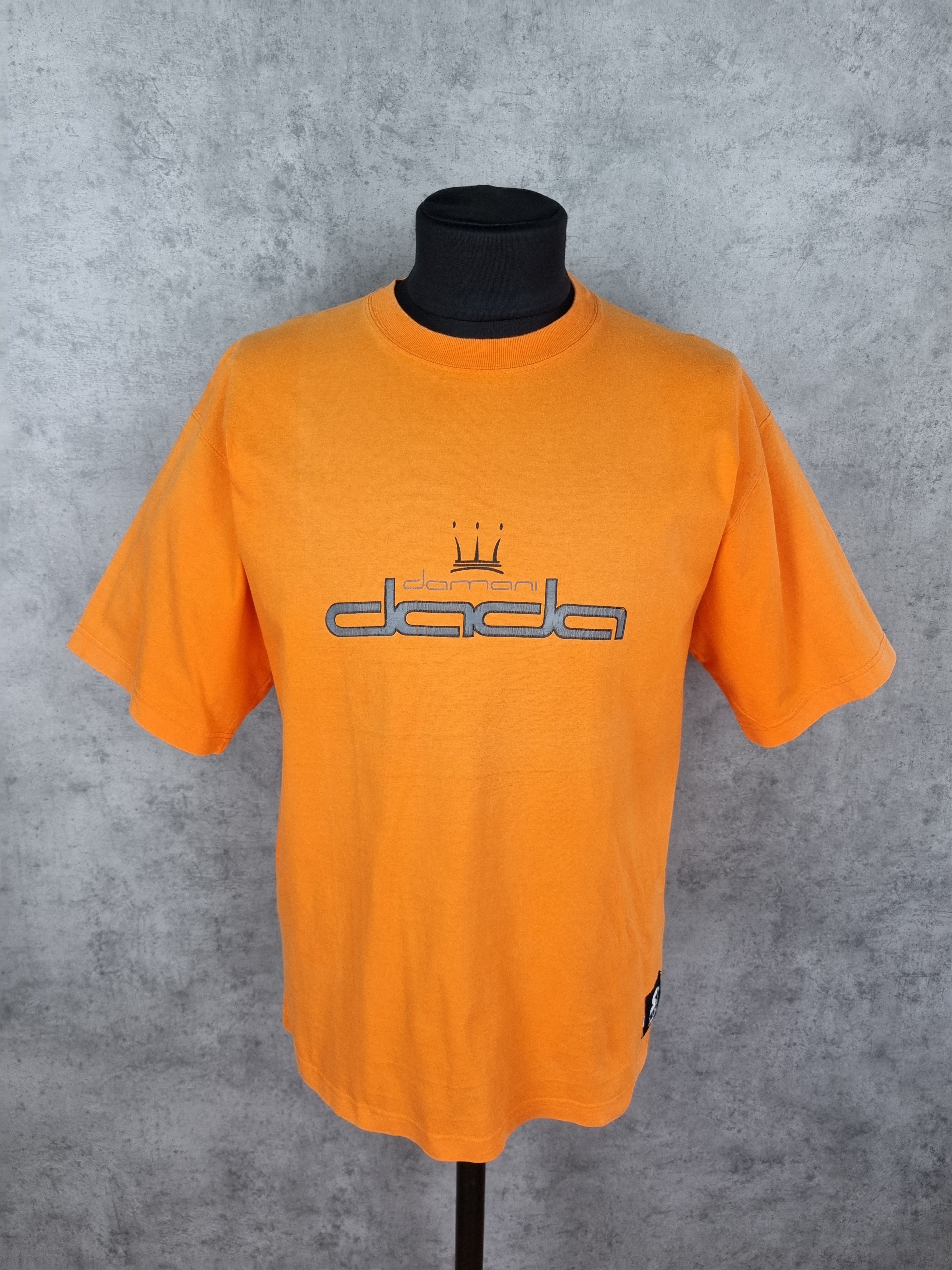 Damani Dada × Vintage Damani Dada Big Logo Attractive Tee shirt Size US L / EU 52-54 / 3 - 1 Thumbnail