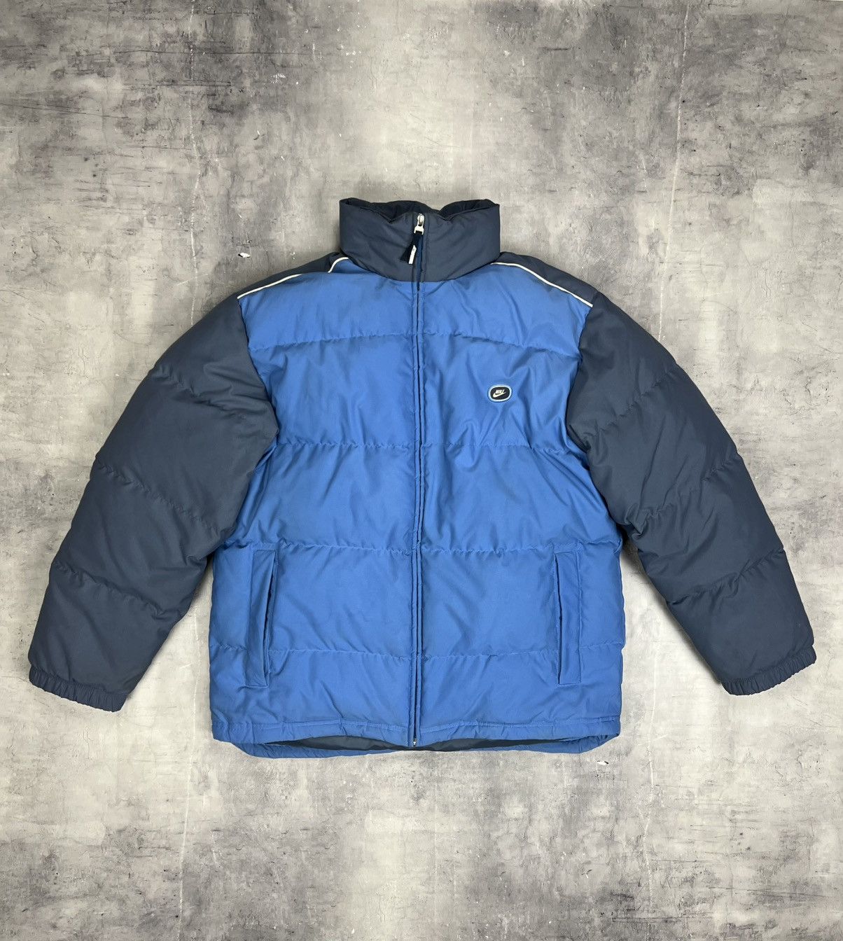 Nike × Vintage Vintage Nike Puffer Down Jacket Size L Size US L / EU 52-54 / 3 - 1 Thumbnail