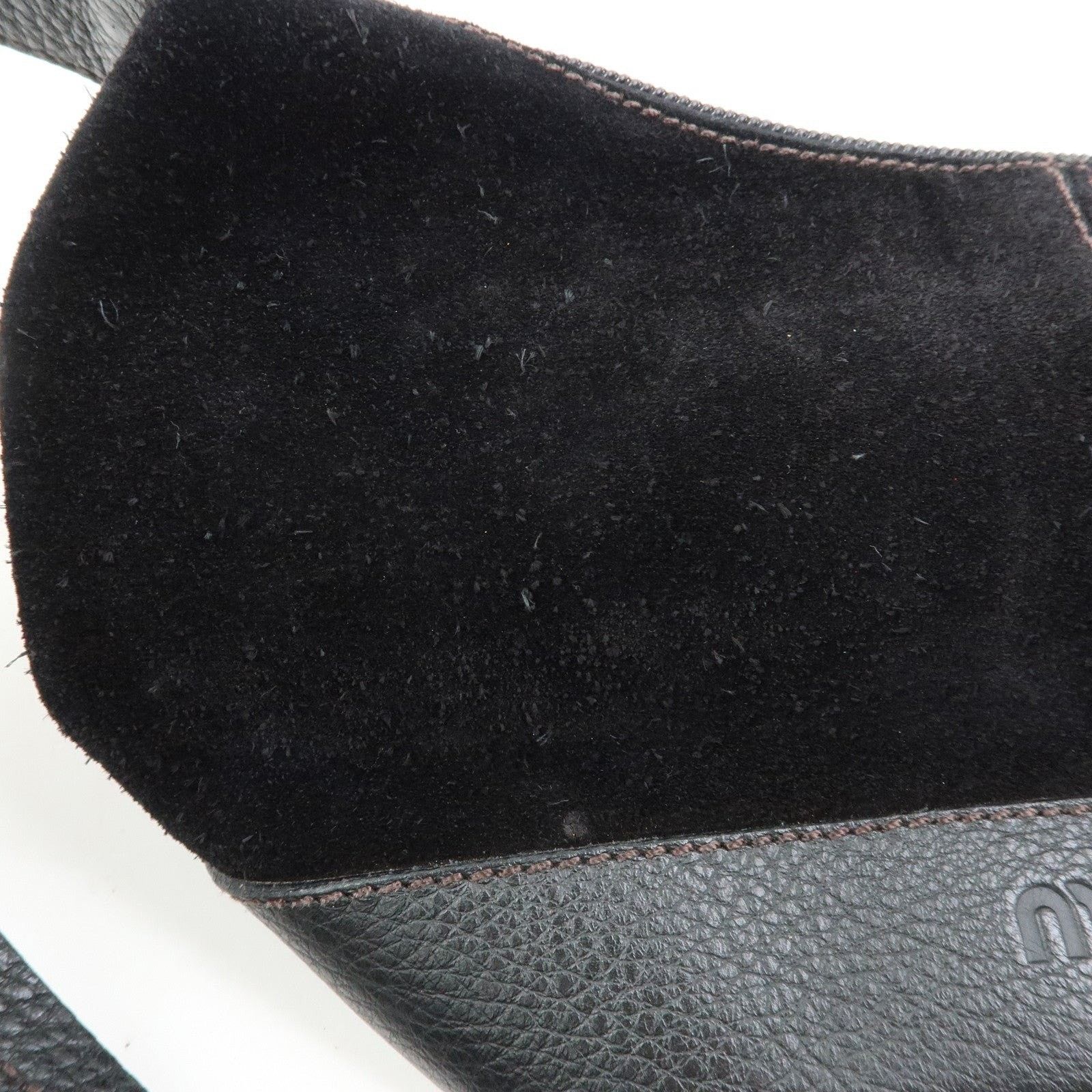 Miu Miu Miu Miu Suede Shoulder Bag Black Size ONE SIZE - 2 Thumbnail