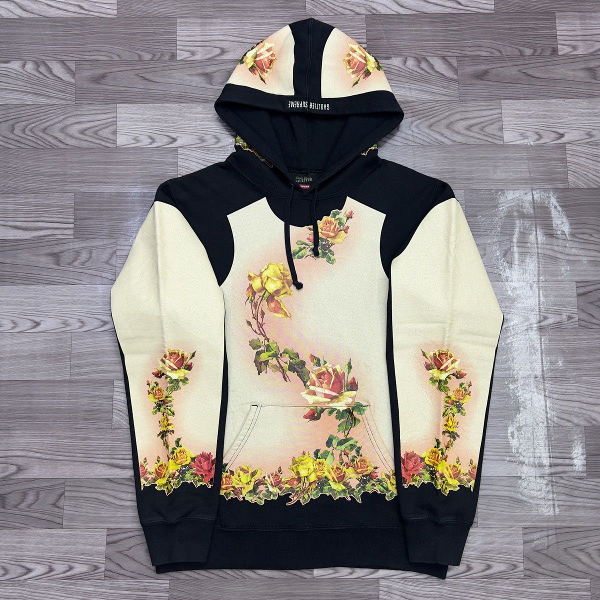 Jean Paul Gaultier × Supreme Supreme x Jean Paul Gaultier Floral Print Hooded Sweatshirt Size US M / EU 48-50 / 2 - 5 Thumbnail