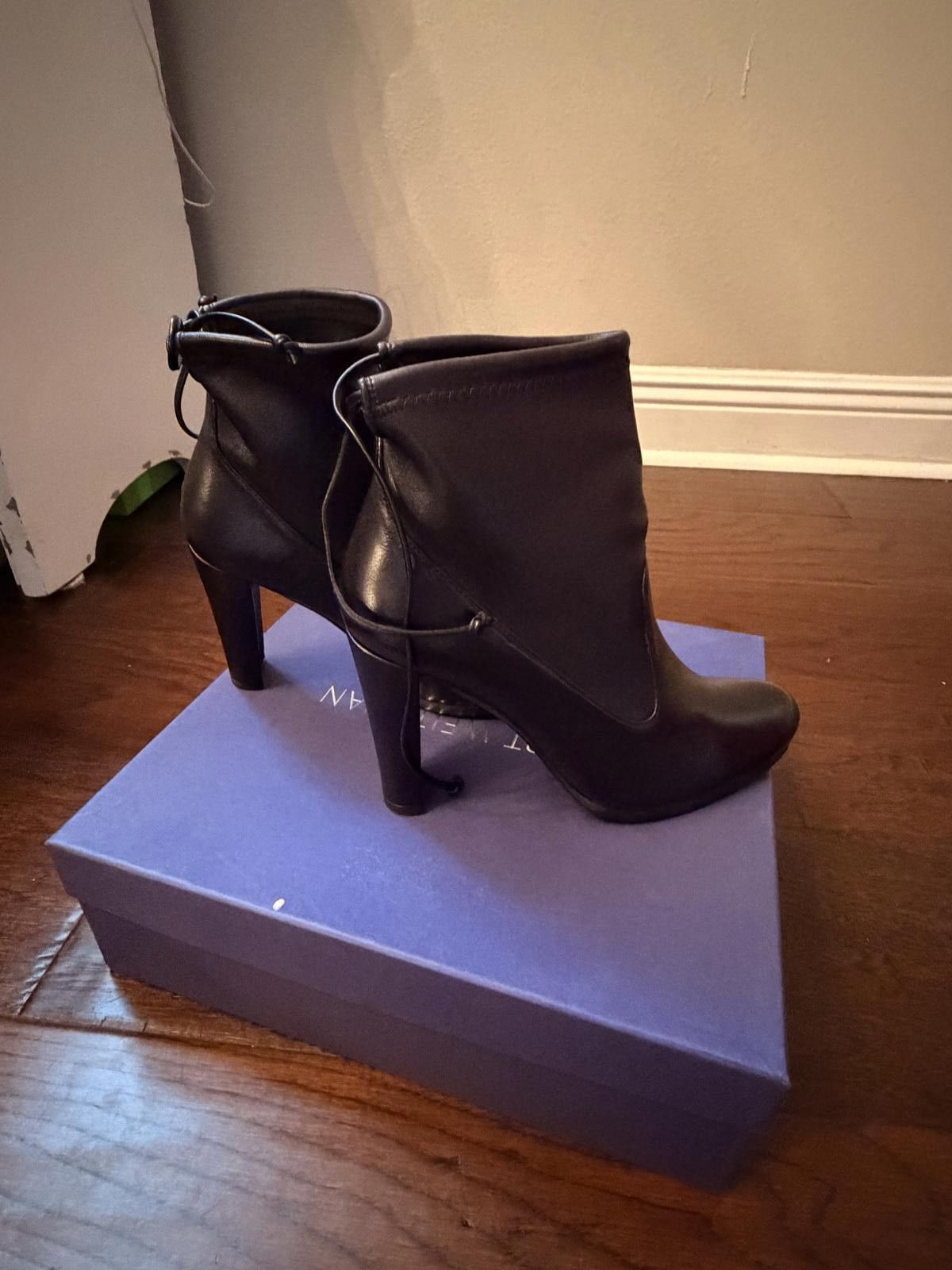 Stuart Weitzman Stuart Weitzman Black Leather Ankle Boots Size 7 Size US 7 / IT 37 - 6 Thumbnail