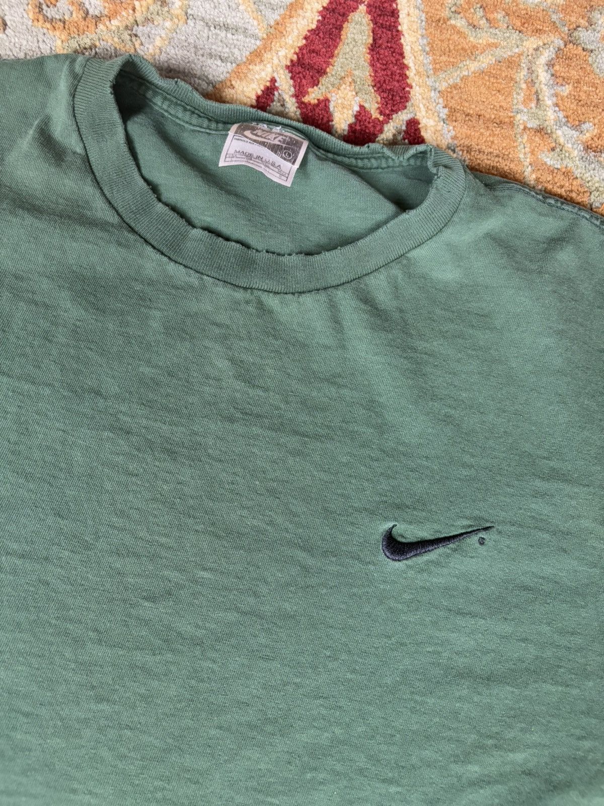 Nike × Vintage Vintage Nike 1990’s Embroidered swoosh T-Shirt Size US L / EU 52-54 / 3 - 3 Thumbnail