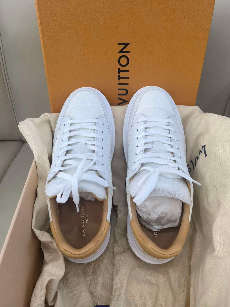 Louis Vuitton Louis Vuitton Beverly Hills White Sneakers - dmc Size US 9.5 / EU 42-43 - 1 Thumbnail