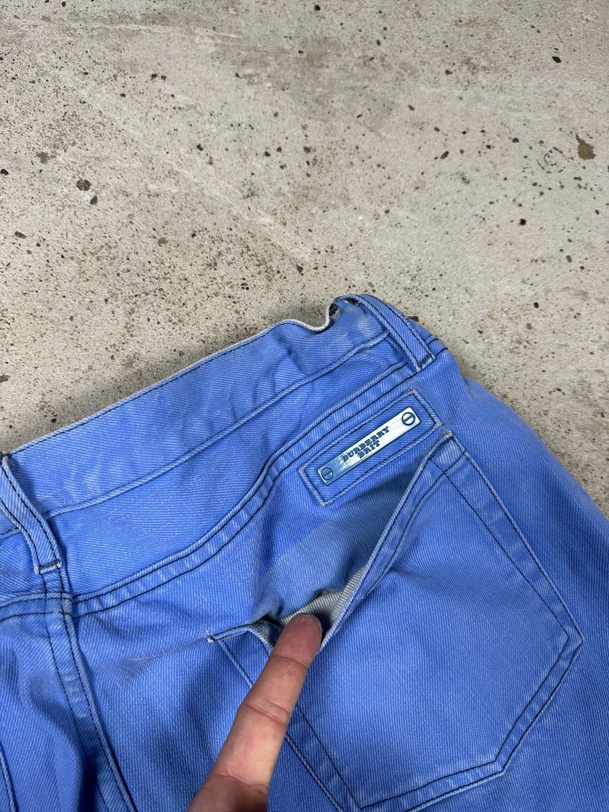 Burberry Vintage Y2K Burberry Brit Loose Baggy Blue Denim Pants Jeans Size US 32 / EU 48 - 22 Thumbnail