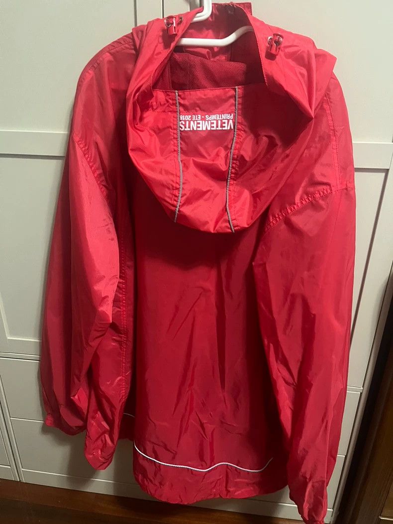 Vetements Vetements Unique 2018SS Windbreaker Jacket Size US XS / EU 42 / 0 - 3 Thumbnail
