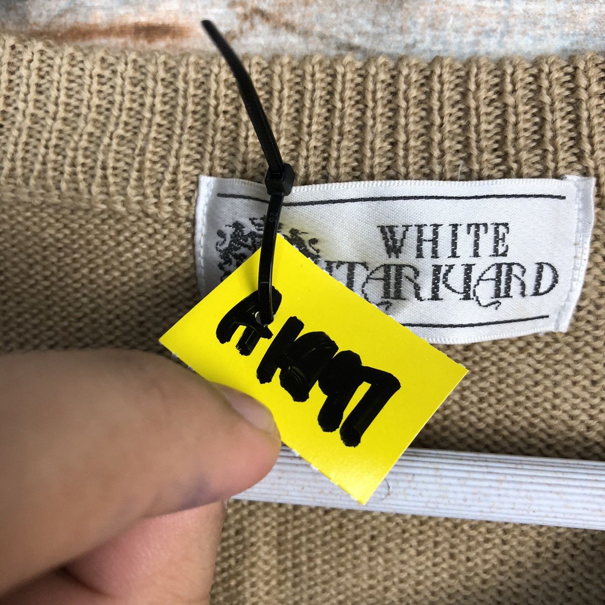 Japanese Brand White Itariyard Brown Patterned Cardigans #A1697 Size US S / EU 44-46 / 1 - 12 Thumbnail