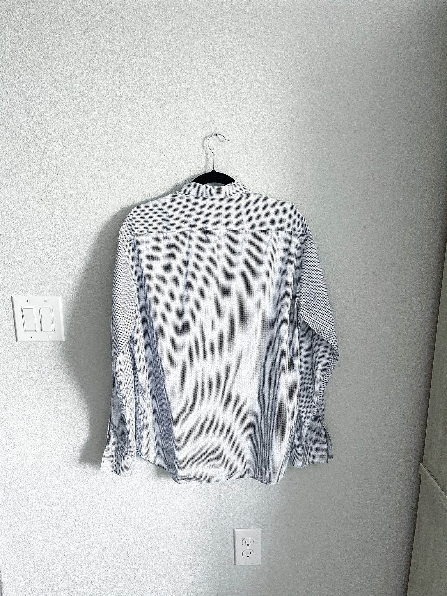 Theory Theory White & Blue Grid Button Up Shirt Size US XL / EU 56 / 4 - 4 Thumbnail